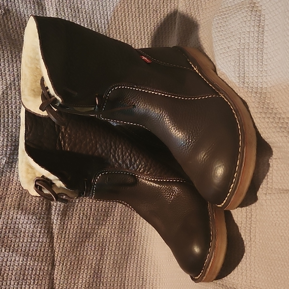 Authentic Arhus duckfeet boots